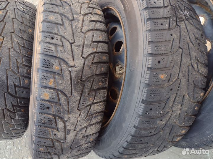 Hankook Winter I'Pike 8/8.5 R15