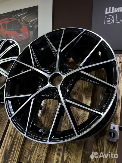 Replay 8x18/5x112 ET39 D66,6 A256 BKF