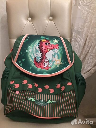 Рюкзак школьный для девочки