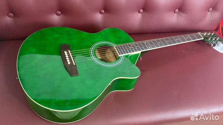 Гитара акустическая новая