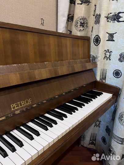 Пианино петроф petrof