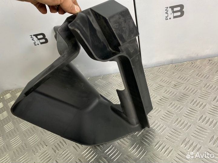 Дефлектор радиатора Land Rover Range Rover Vogue