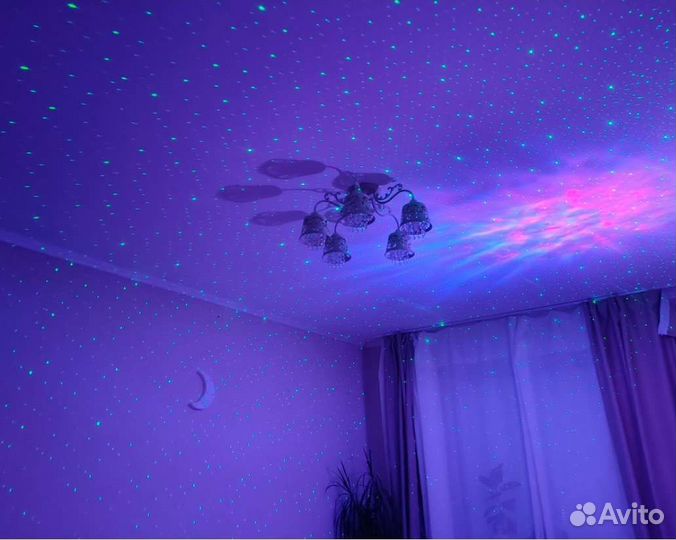 Ночник проектор звездного неба. Колонка. Космонавт