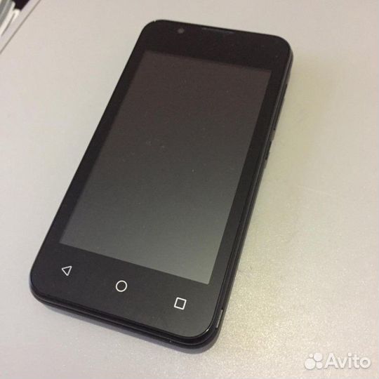 BQ 4072 Strike Mini, 8 ГБ