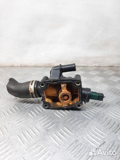 Корпус термостата Peugeot 307 хэтчбэк 5 дв. 1.4