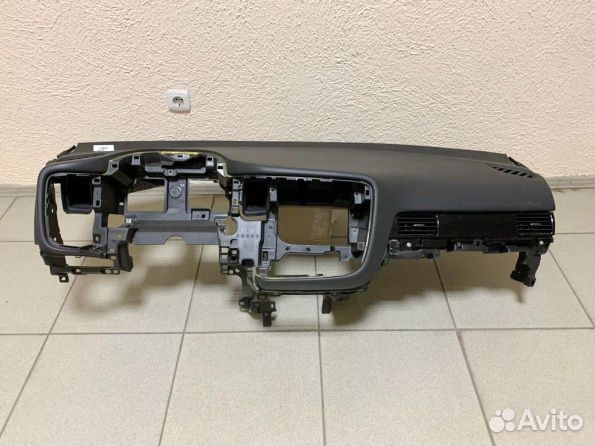 Торпеда Митсубиси Аутлендер 3 GF панель консоль