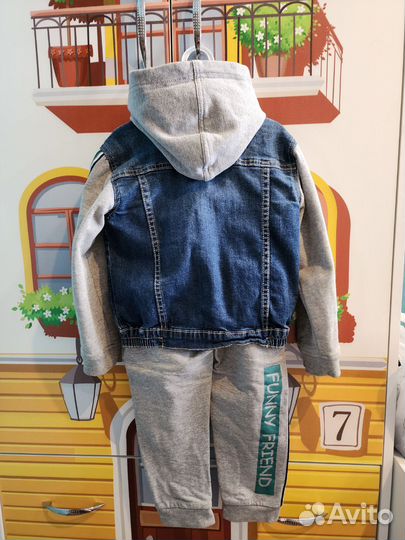 Джинсовый костюм для мальчика 98-104