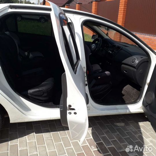 Renault Logan 1.6 МТ, 2016, 185 000 км