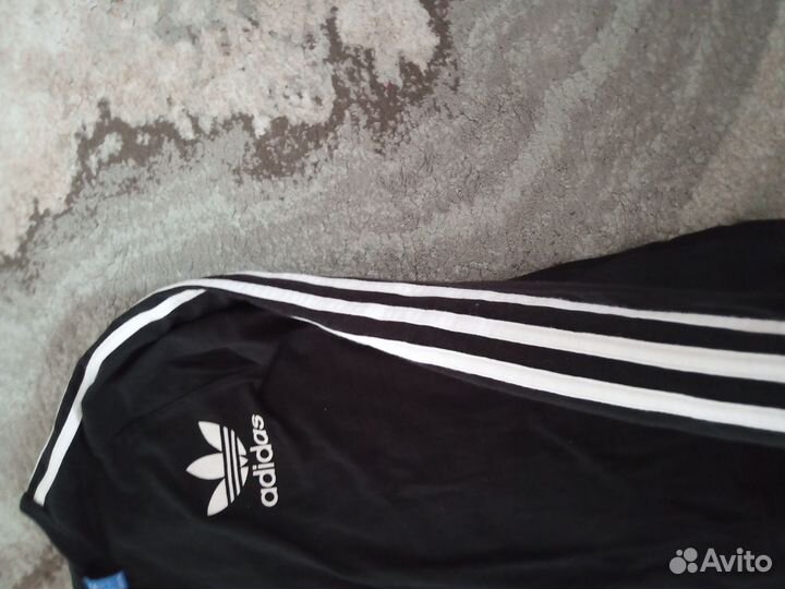 Лонгслив adidas