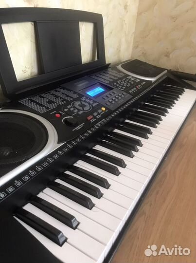 Синтезатор