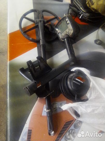 Металлоискатель минелаб е трак