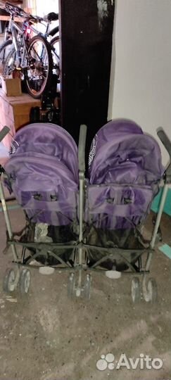 Коляска для двойни