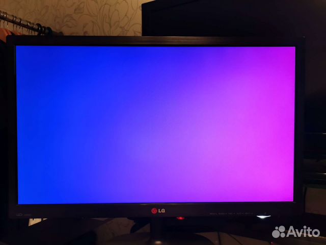 Монитор LG 24