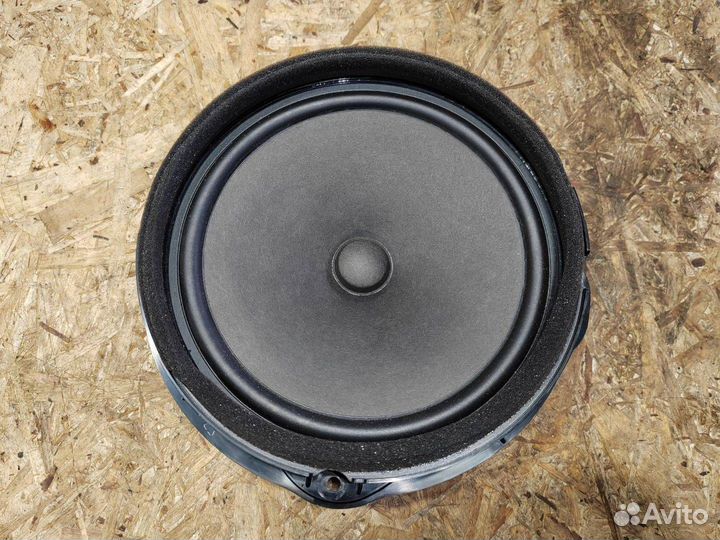 Динамик двери передней Audi A3 8V 2015 8V0035415D