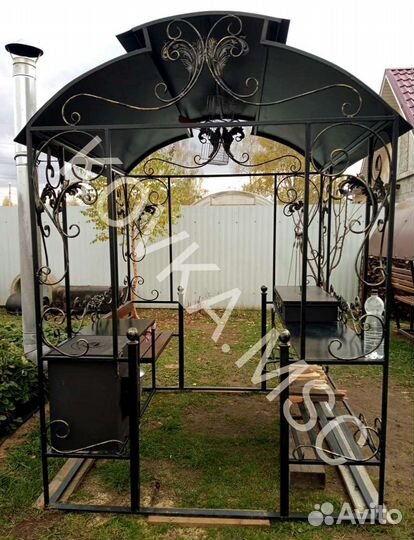 Беседка с мангалом