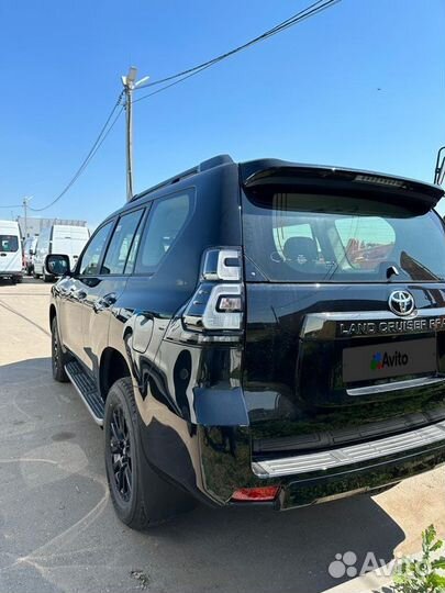 Toyota Land Cruiser Prado 2.8 AT, 2022, 1 км