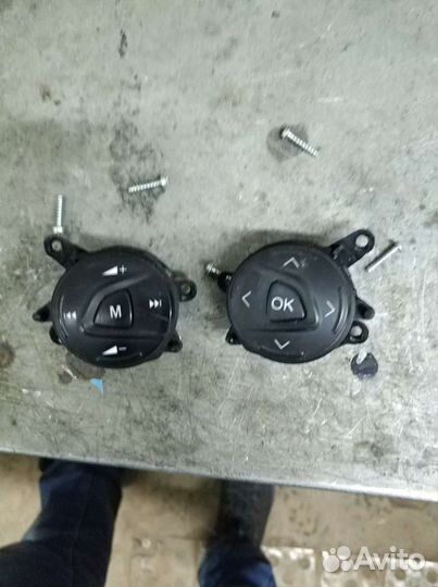 Ford кнопки управления мультимедиа в руле