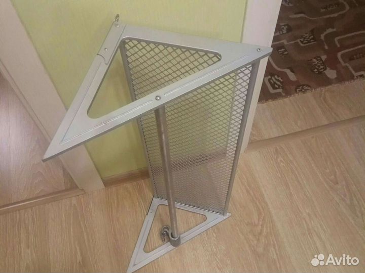 Вешалка настенная