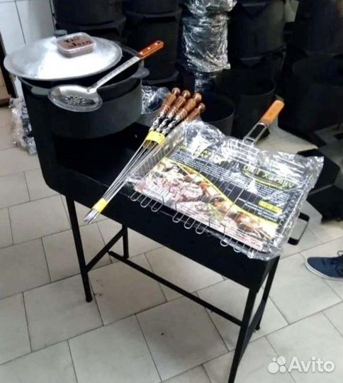 Мангал с подказанником