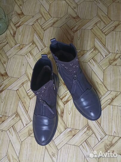 Демисезонные, 40 и 41р-ры