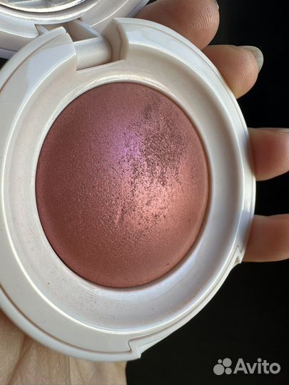 Румяна rare beauty luminous powder blush truth