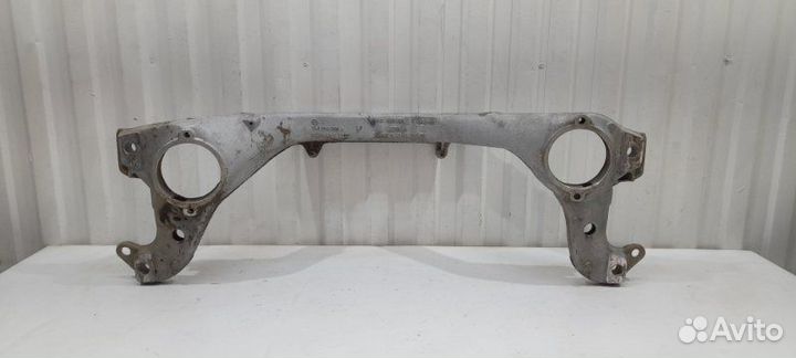 Балка передняя поперечная Volkswagen Touareg 2002