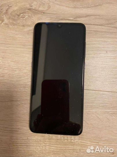 Xiaomi Mi 9, 6/64 ГБ
