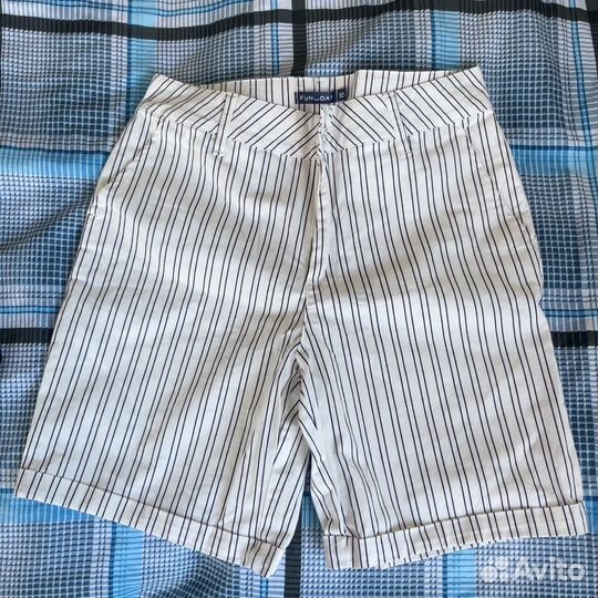 Шорты женские