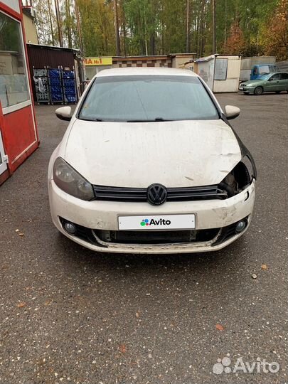 Volkswagen Golf 1.6 AMT, 2011, битый, 142 000 км