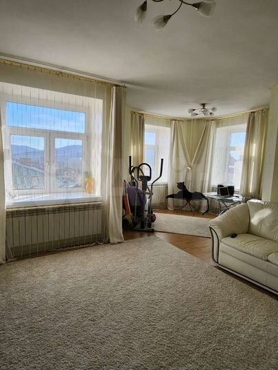 4-к. квартира, 145 м², 5/6 эт.