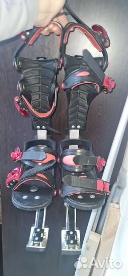 Джоли Джамперы, кенгуру ходули