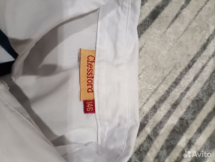 Белая школьная рубашка 140-146