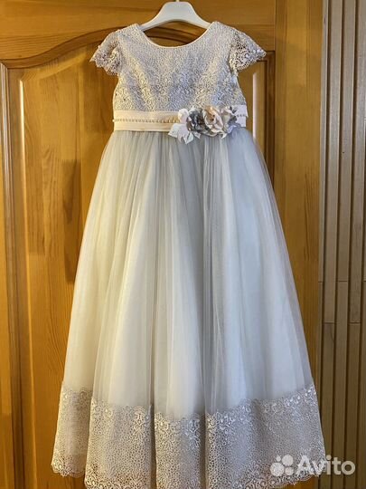Нарядное платье для девочки
