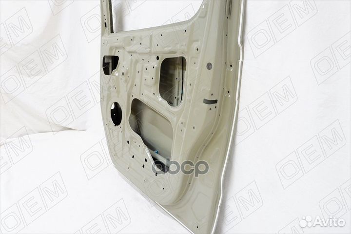 Дверь передняя правая Hyundai H1 / Grand Starex 2