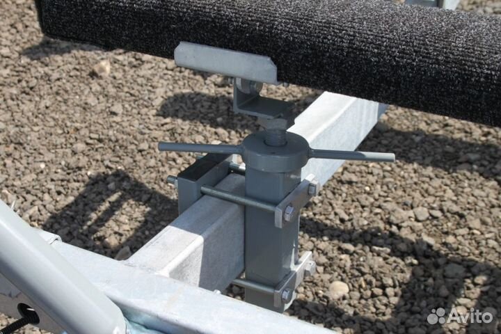 Домкрат ложемента прицепа винтовой арива