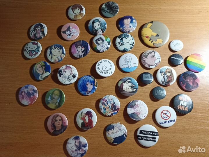 Аниме значки на рюкзак