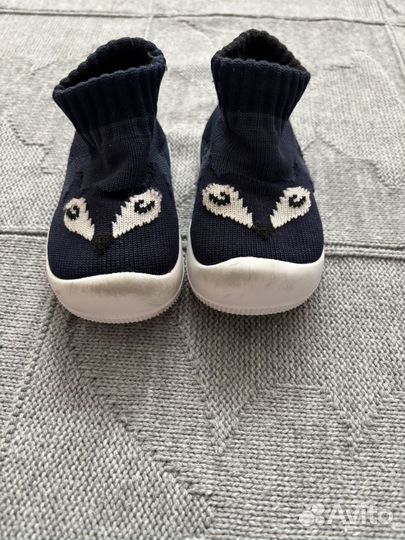 Кроссовки детские на первые шаги 19р