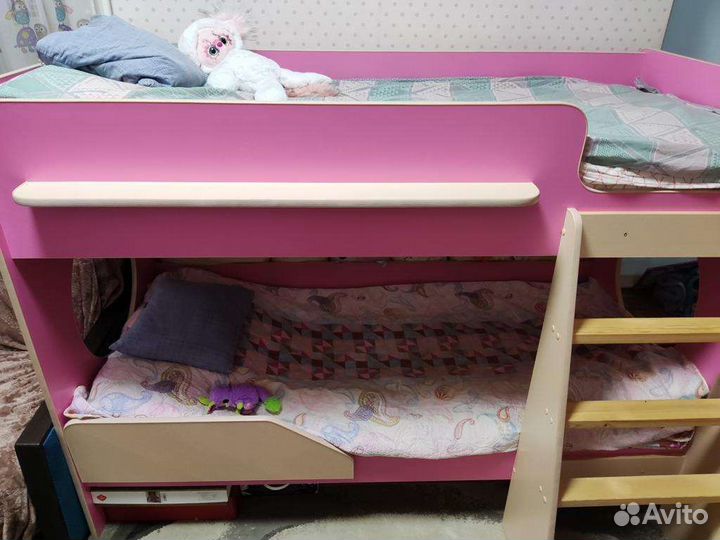 Детская двухъярусная кровать с матрасом бу