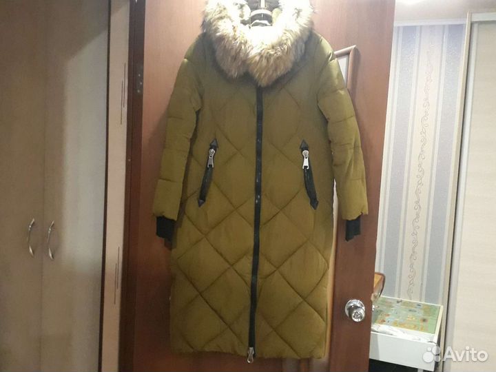 Пуховик женский
