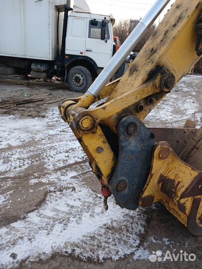 Гусеничный экскаватор Komatsu PC200-8M0, 2019