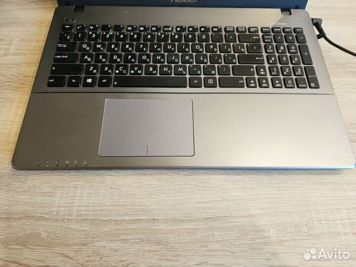 Asus K550D, 4 ядра, 12гб, 256SSD+500HDD