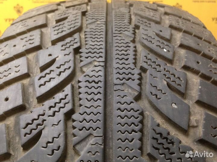 Marshal I'Zen RV Stud KC16 235/55 R17