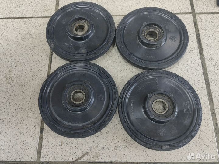 Ролики Arctic Cat Bearcat Z1