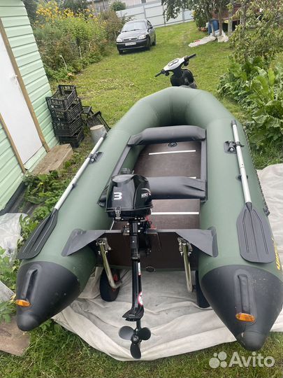 Надувная лодка с мотором 3