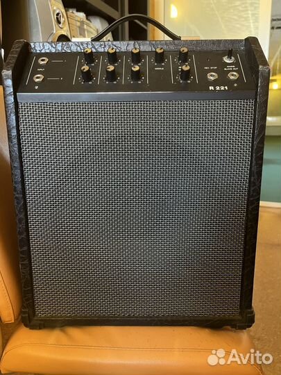 Продажа муз. инструм.(аккордеоны и синтезатор)