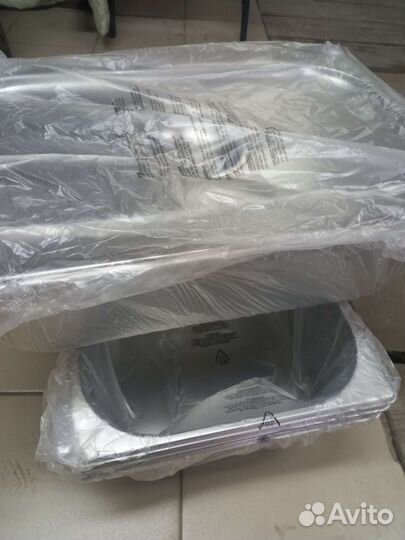 Емкость из нержавейки с крышкой