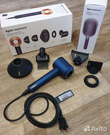 Фен Dyson supersonic hd08