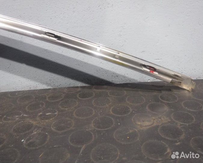 BMW F10 Накладка стекла заднего левого