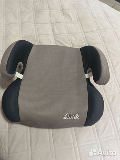 Автокресло бустер