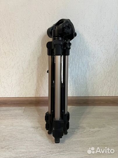 Фотоаппарат Sony Nex-5N со штативом, сумкой, флэш